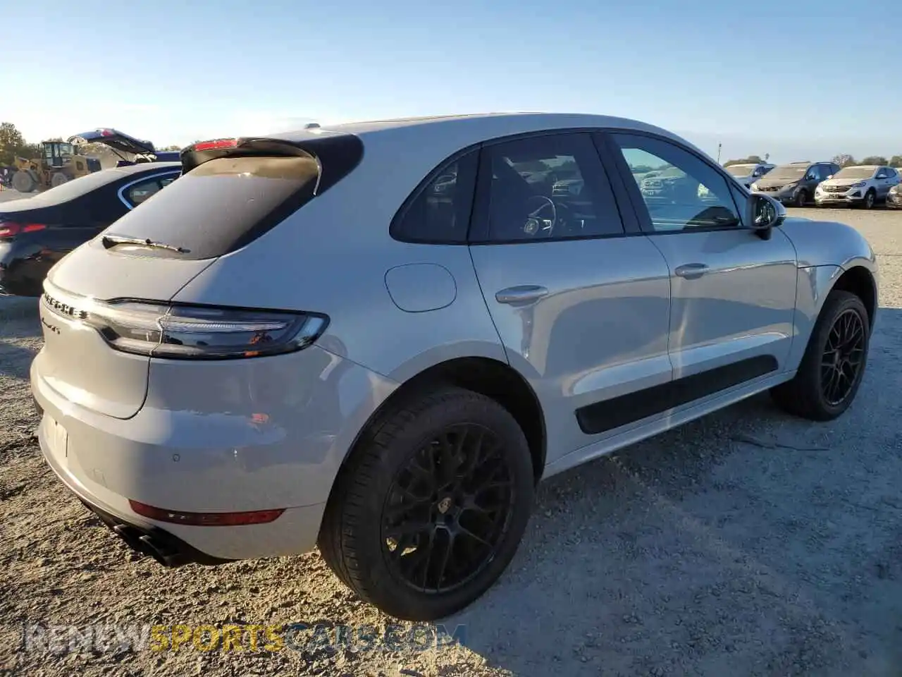 3 fotografías del automóvil dañado WP1AG2A52MLB53276 PORSCHE MACAN 2021