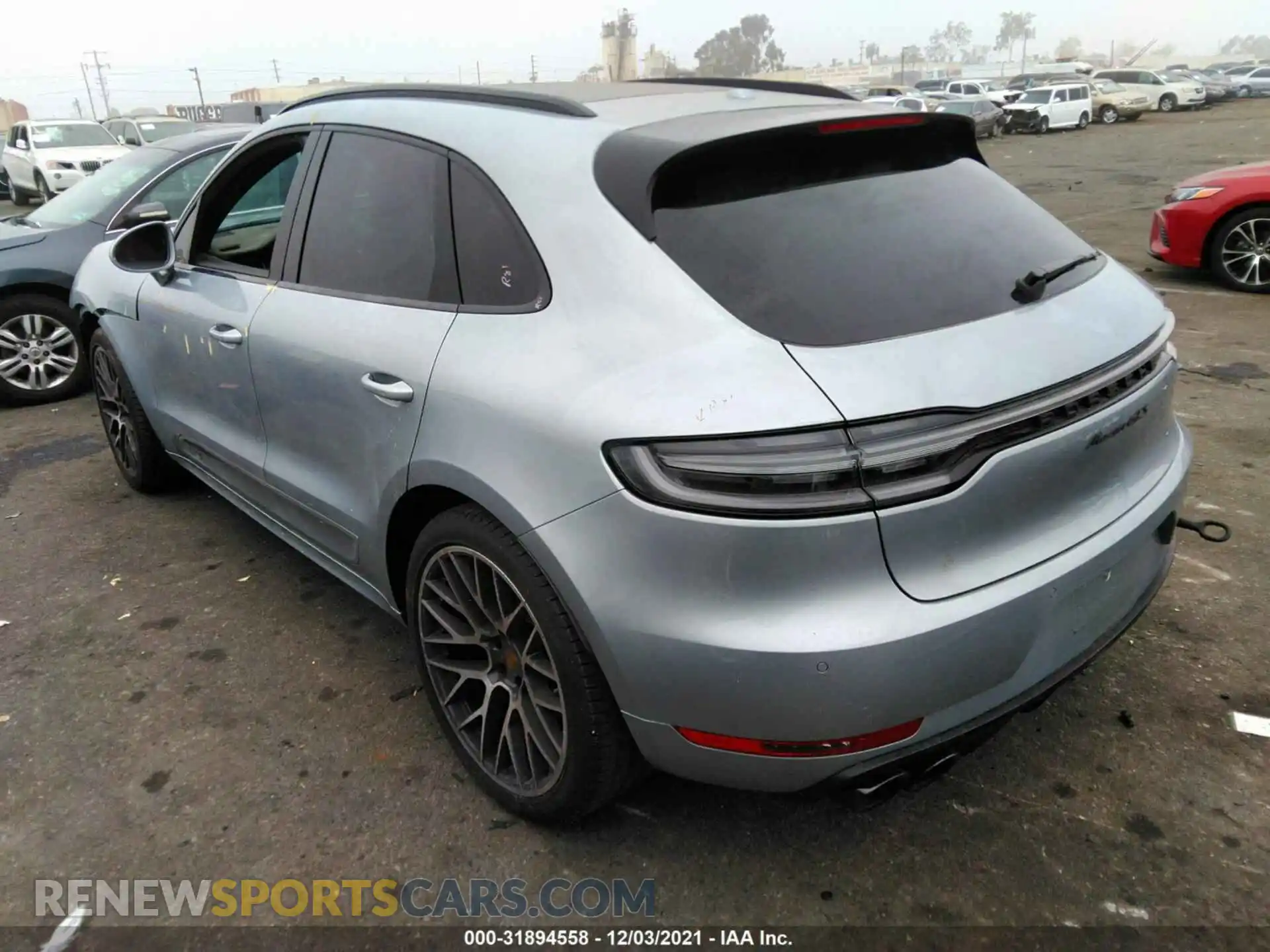 3 Photograph of a damaged car WP1AG2A55MLB50016 PORSCHE MACAN 2021
