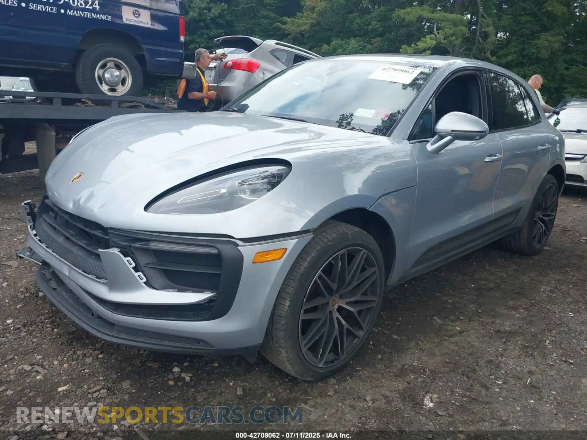 2 Photograph of a damaged car WP1AA2A50NLB02183 PORSCHE MACAN 2022
