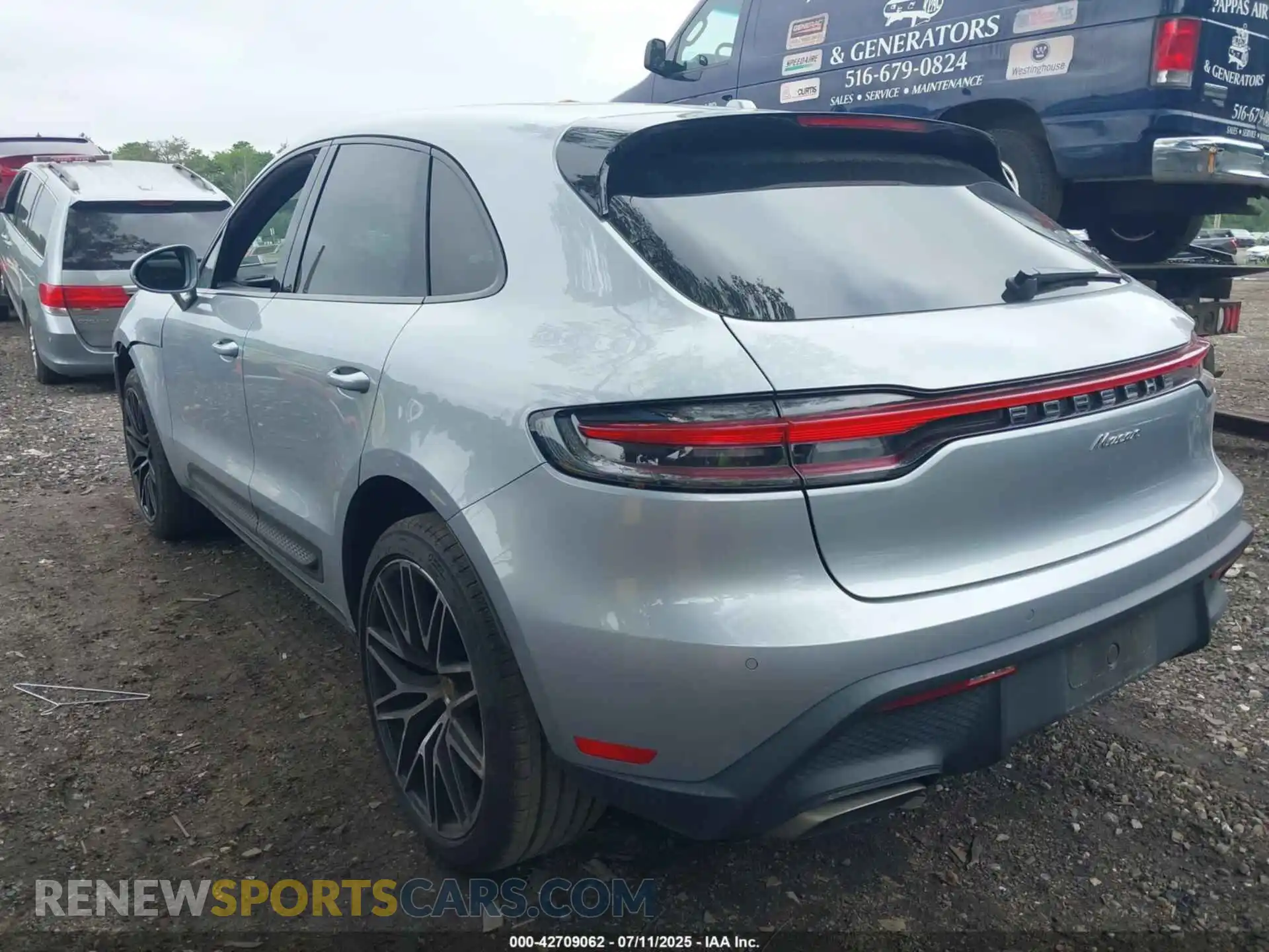 3 Photograph of a damaged car WP1AA2A50NLB02183 PORSCHE MACAN 2022