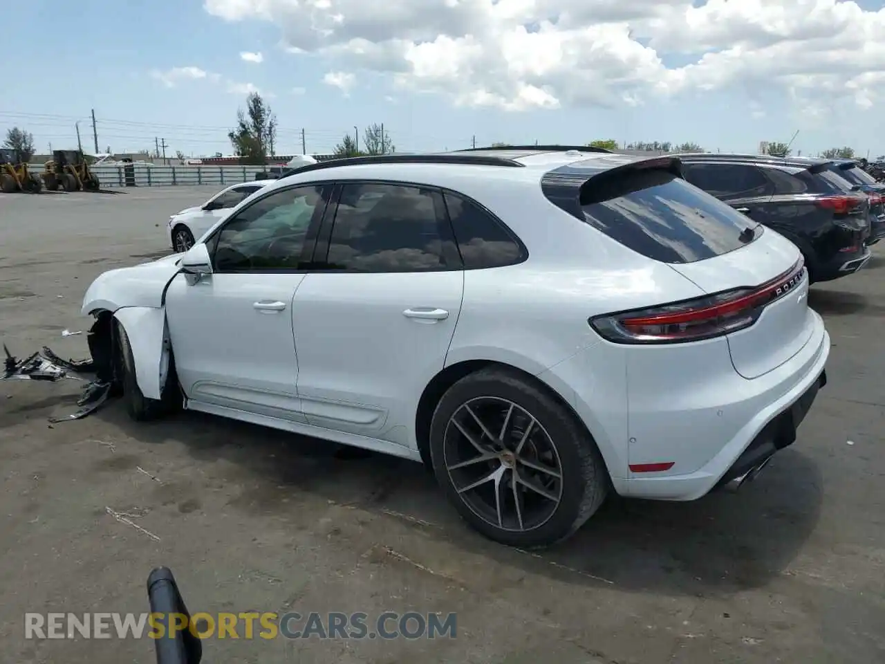 2 Photograph of a damaged car WP1AA2A51NLB03679 PORSCHE MACAN 2022