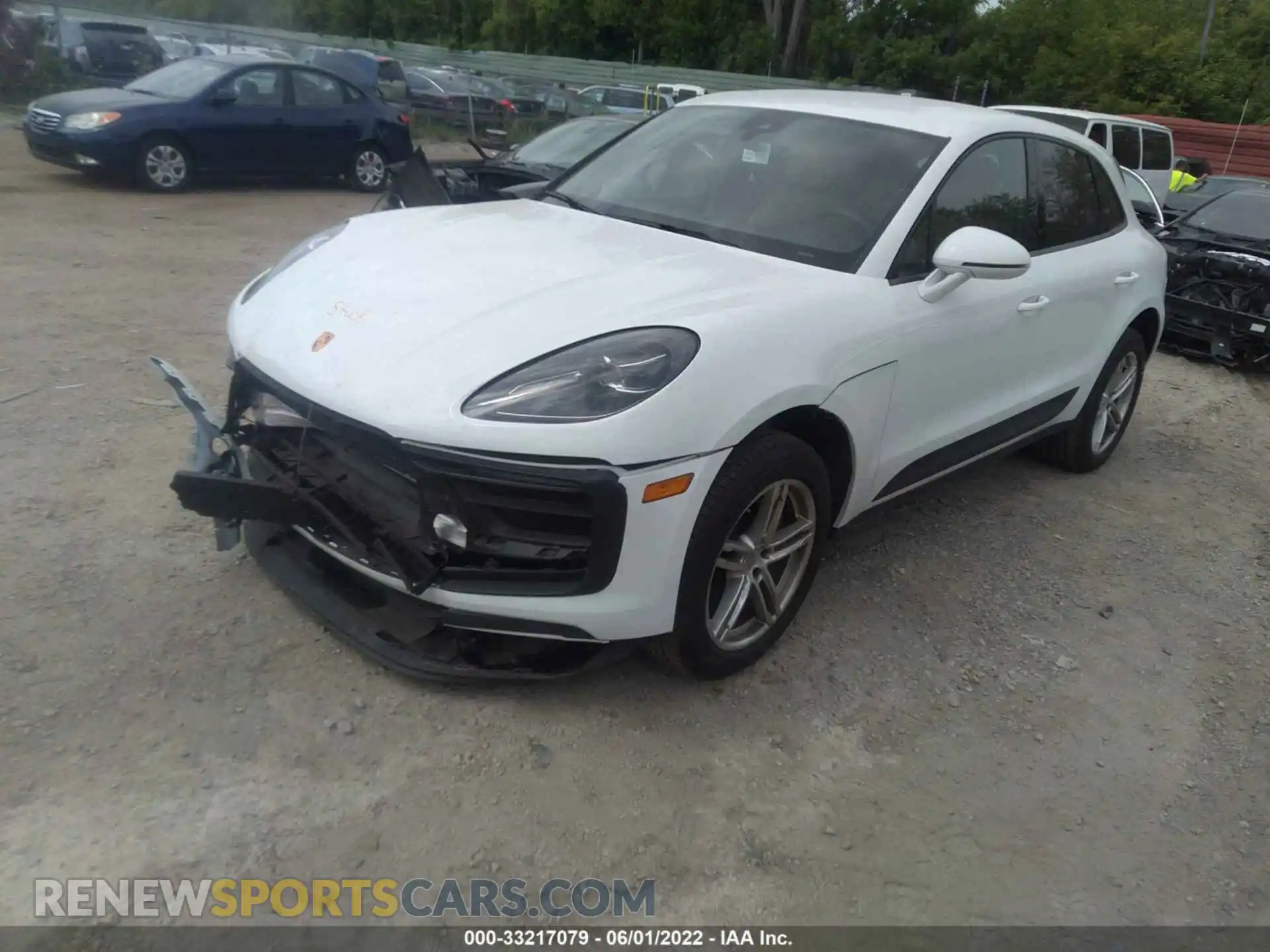2 Фотография поврежденного автомобиля WP1AA2A52NLB01357 PORSCHE MACAN 2022