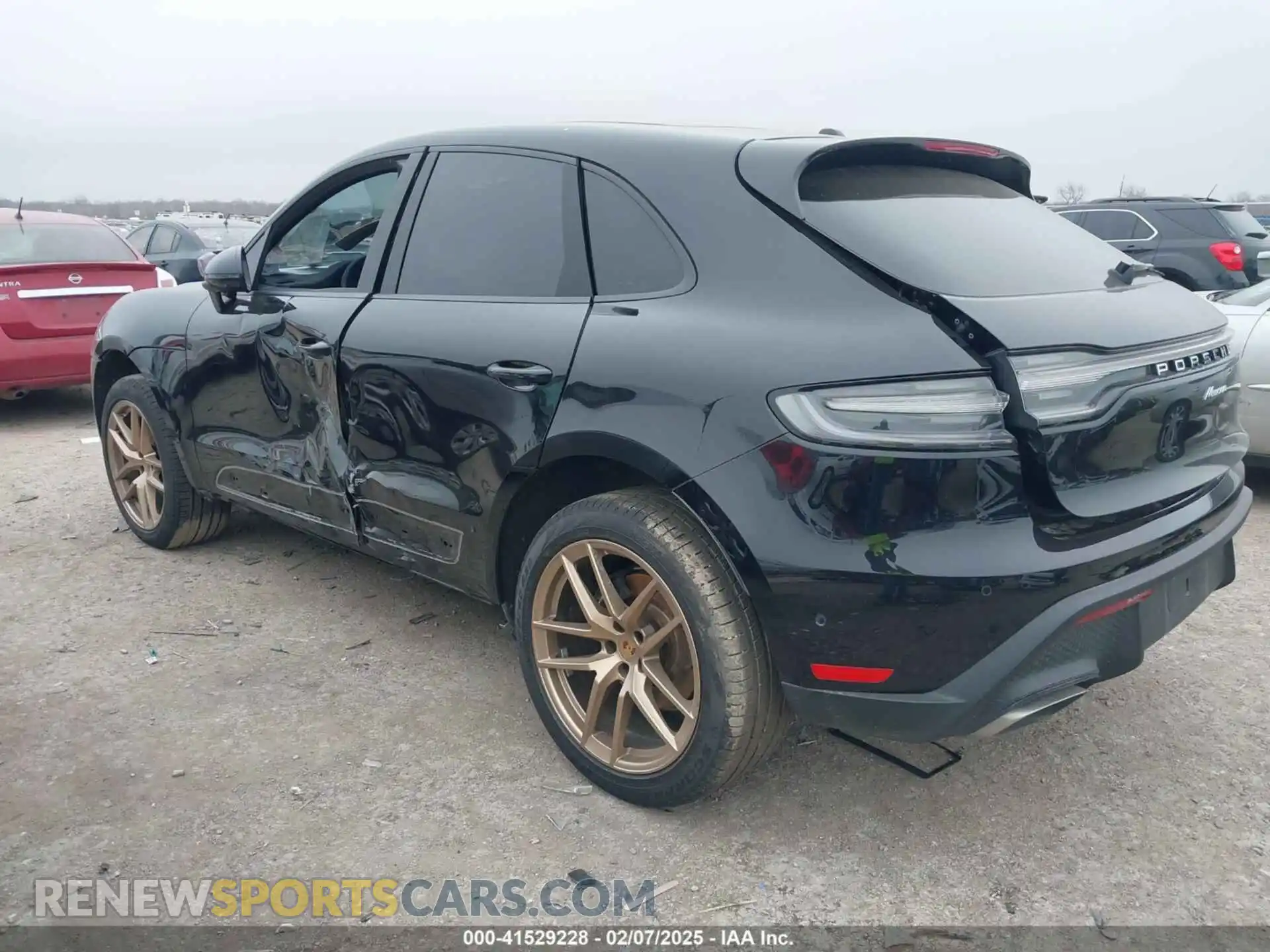 3 Photograph of a damaged car WP1AA2A52NLB06879 PORSCHE MACAN 2022