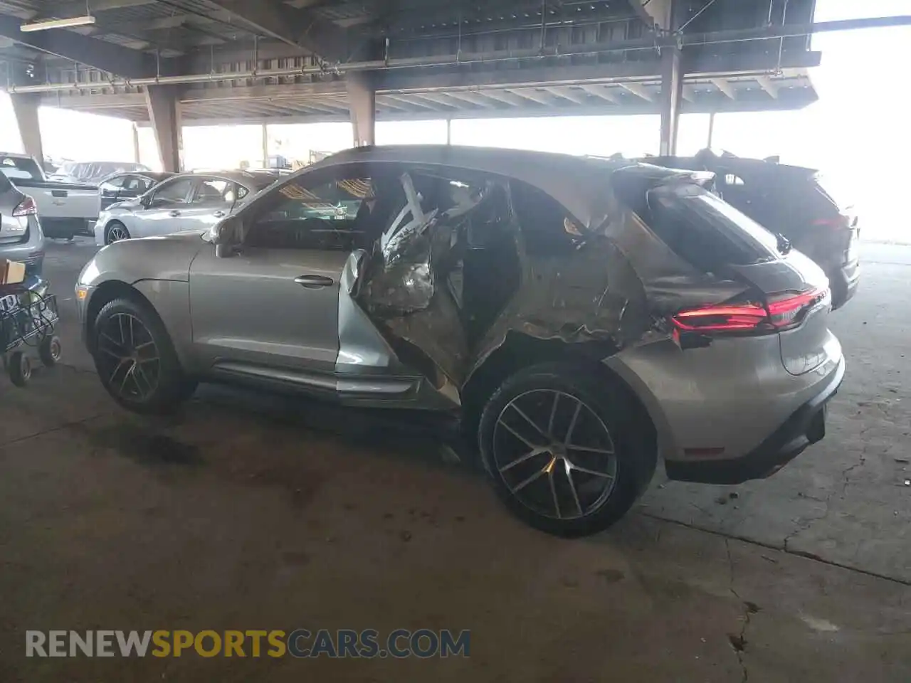 2 Photograph of a damaged car WP1AA2A55NLB06858 PORSCHE MACAN 2022