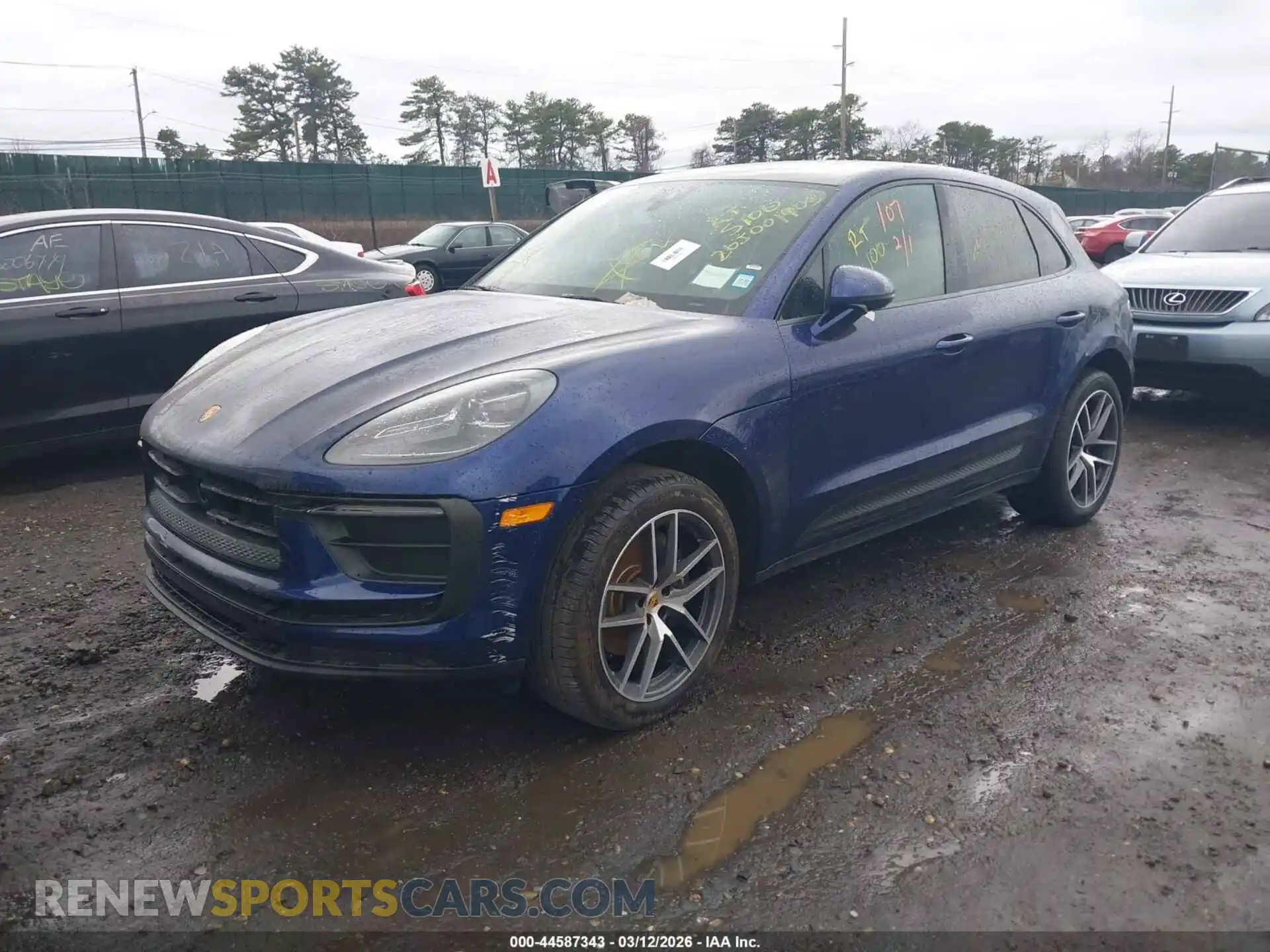 2 Фотография поврежденного автомобиля WP1AA2A59NLB07401 PORSCHE MACAN 2022