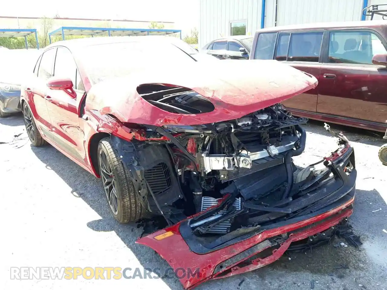 1 Photograph of a damaged car WP1AF2A52NLB30696 PORSCHE MACAN 2022