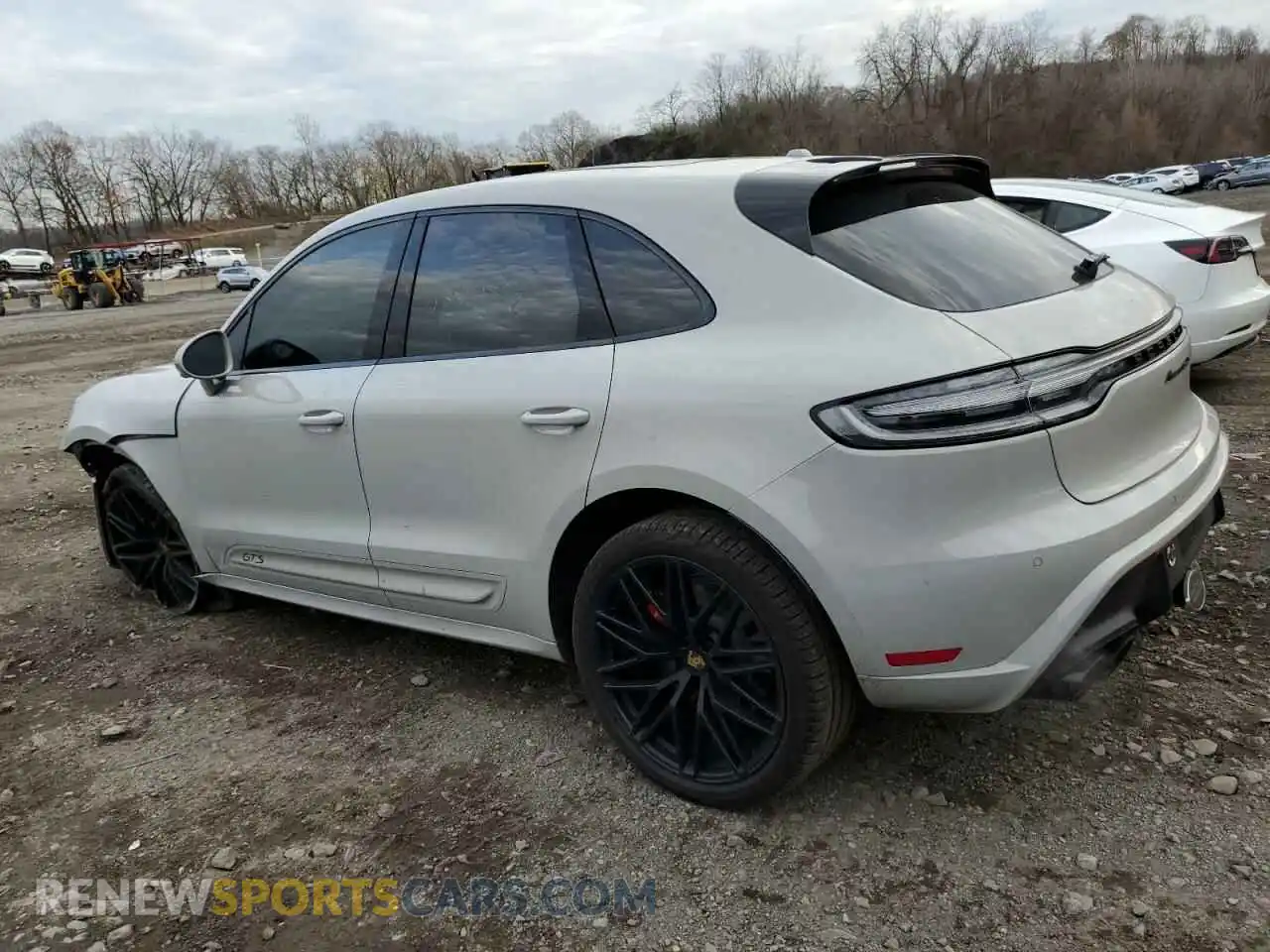 2 Photograph of a damaged car WP1AF2A52NLB30956 PORSCHE MACAN 2022
