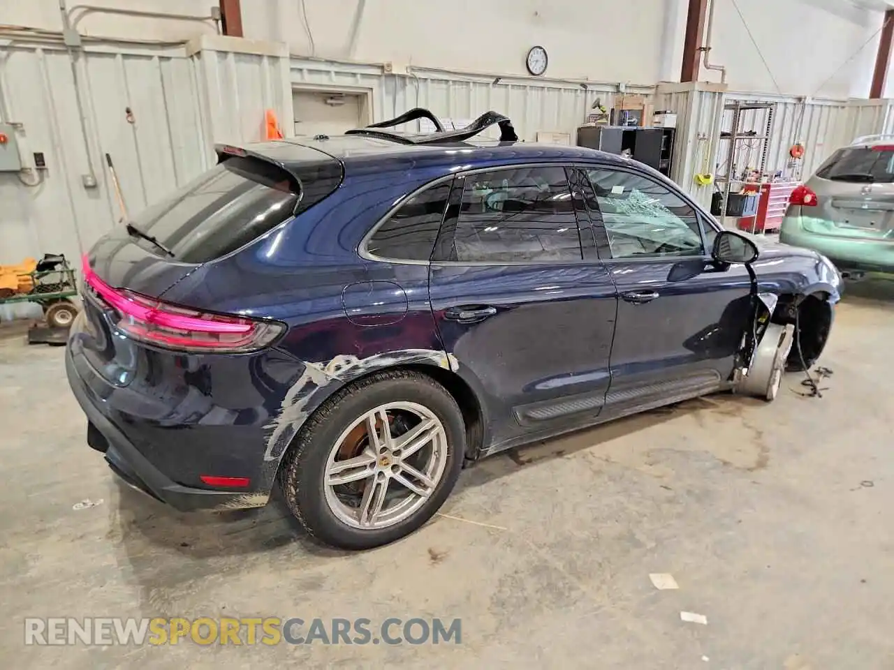 3 fotografías del automóvil dañado WP1AA2A51PLB06827 PORSCHE MACAN 2023