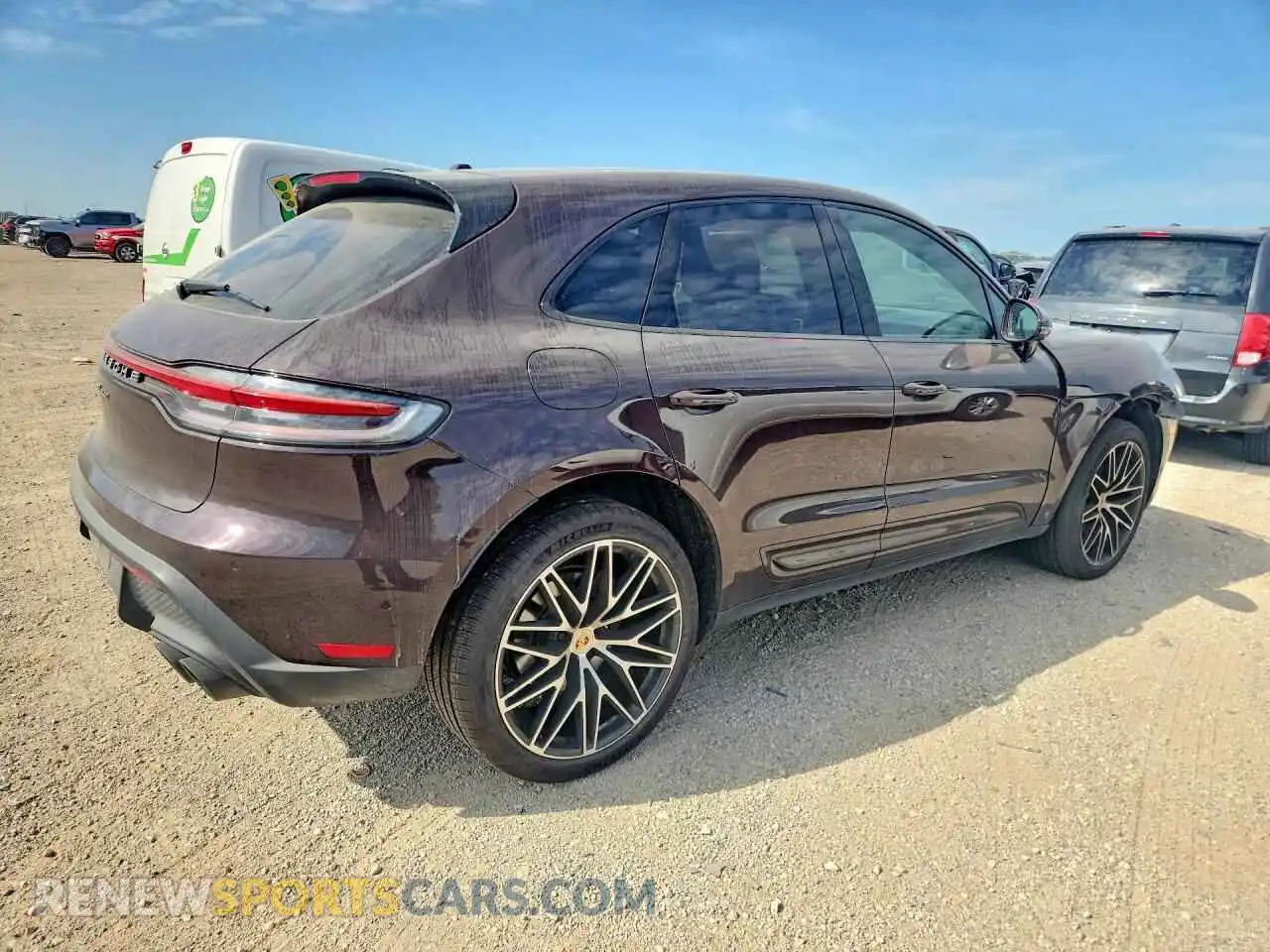 3 fotografías del automóvil dañado WP1AA2A53PLB06523 PORSCHE MACAN 2023
