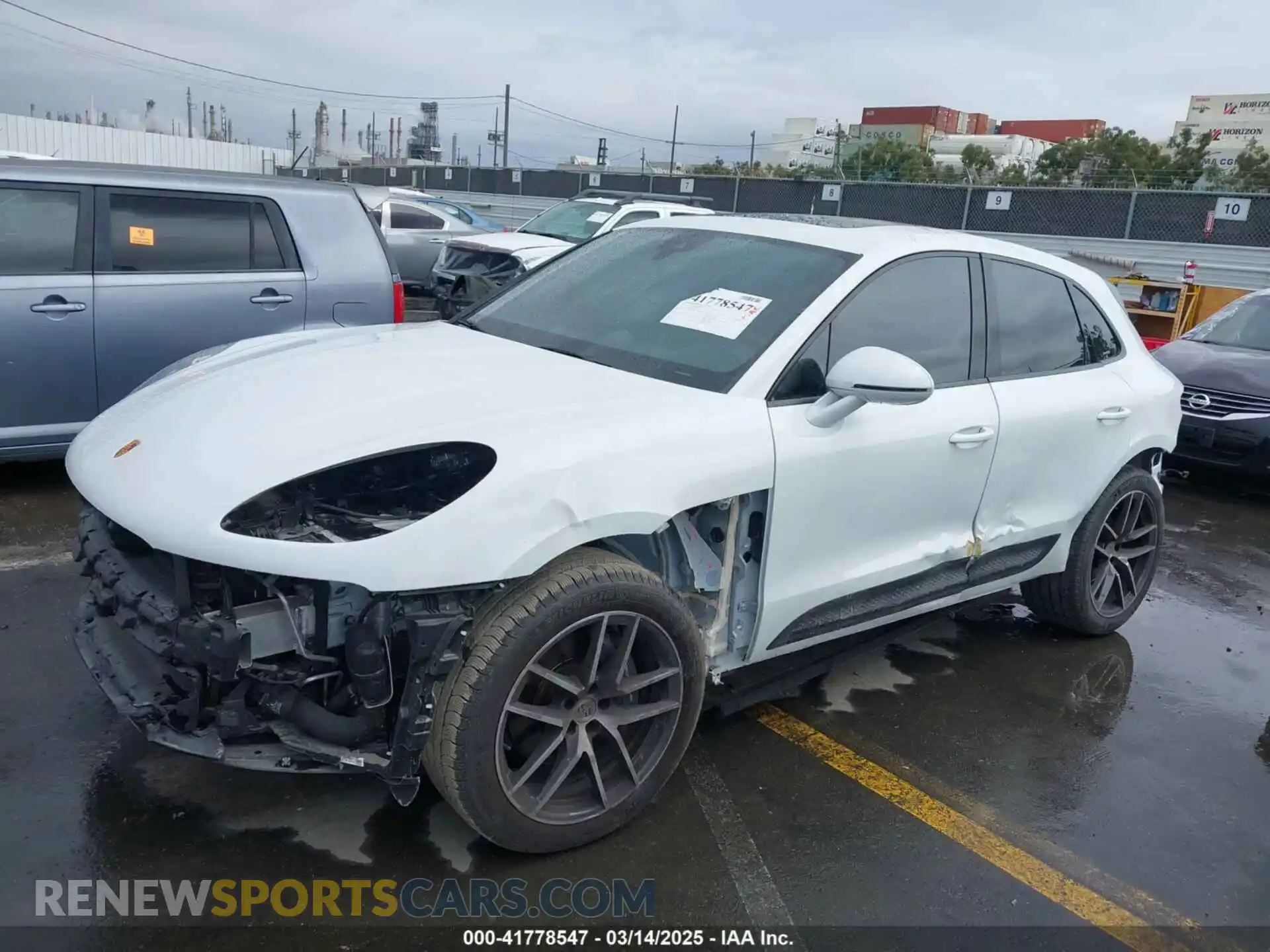 2 Photograph of a damaged car WP1AA2A56PLB17385 PORSCHE MACAN 2023