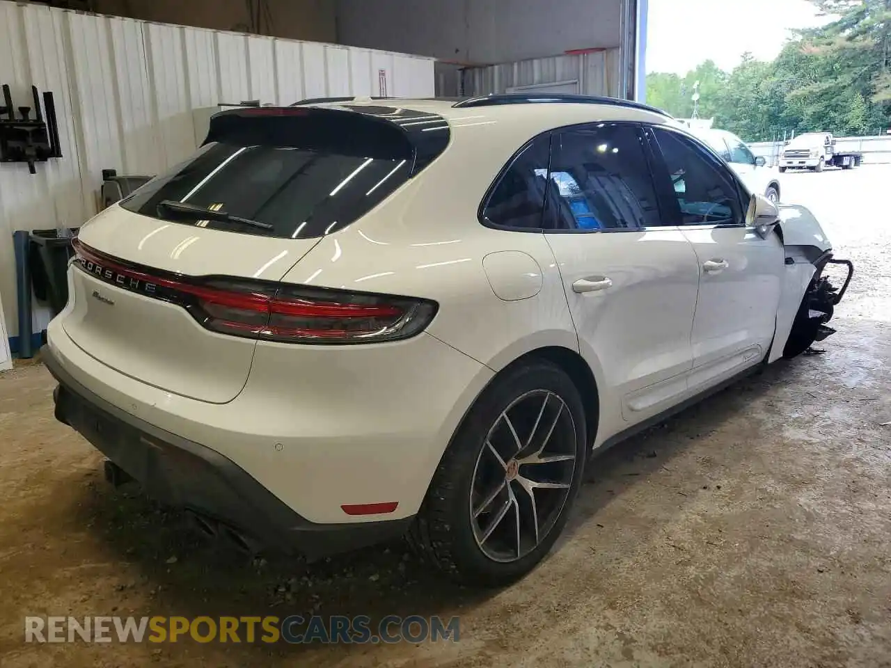 3 Photograph of a damaged car WP1AA2A58PLB21017 PORSCHE MACAN 2023