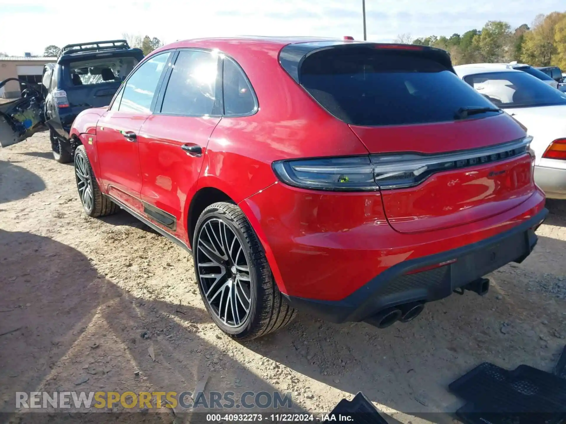 3 fotografías del automóvil dañado WP1AA2A59PLB09832 PORSCHE MACAN 2023
