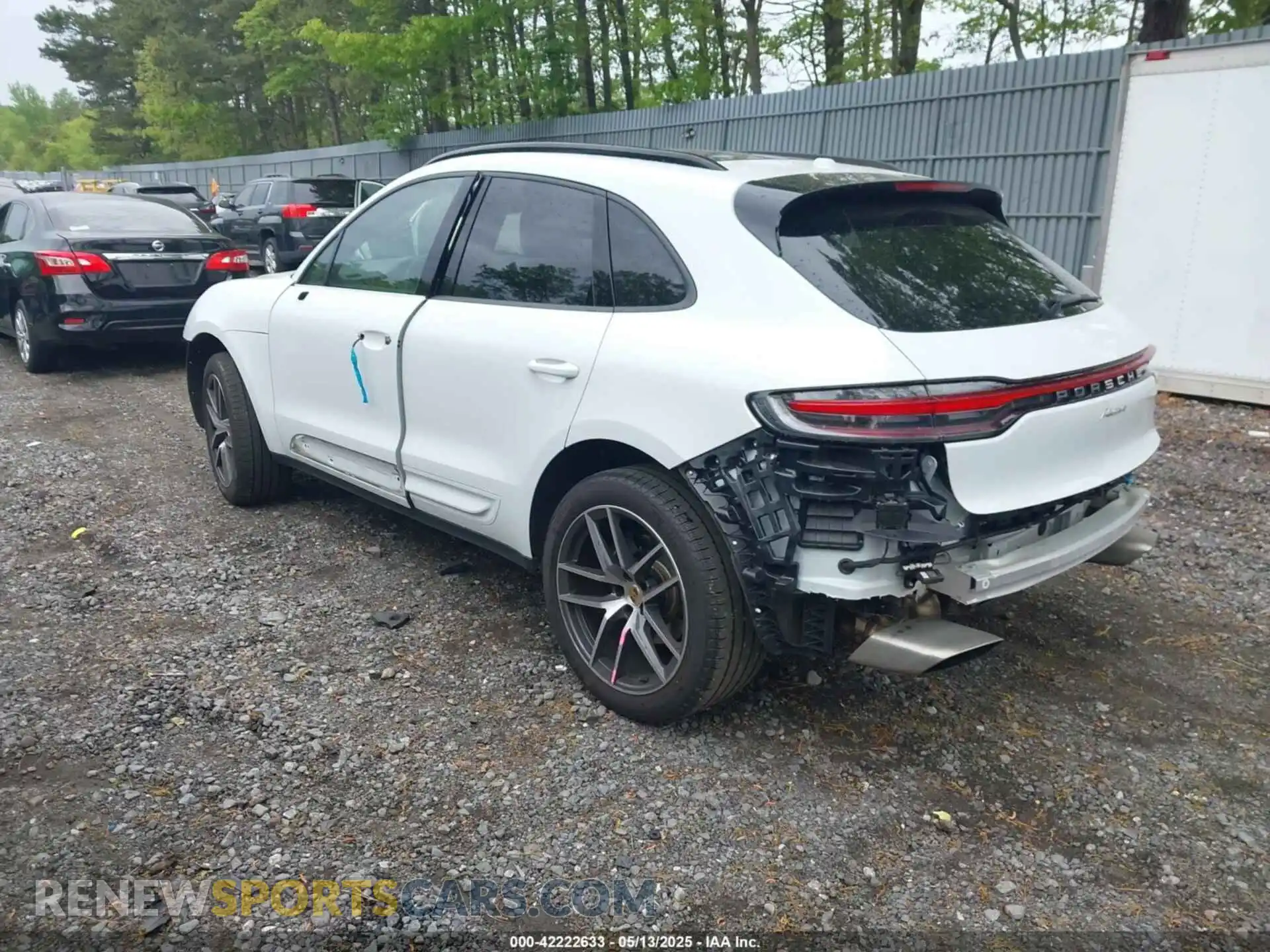 3 Photograph of a damaged car WP1AA2A5XPLB21908 PORSCHE MACAN 2023