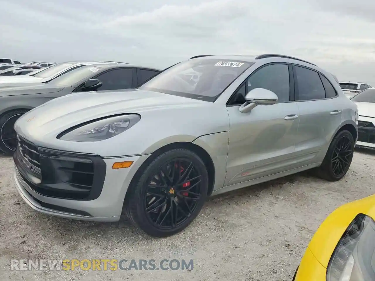1 Photograph of a damaged car WP1AF2A53PLB56470 PORSCHE MACAN 2023