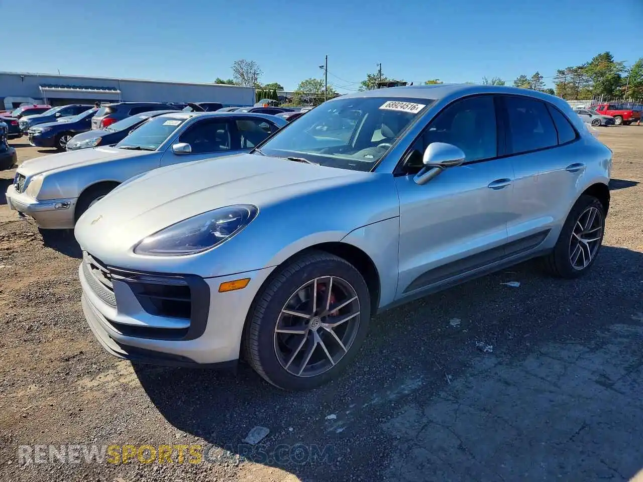 1 Photograph of a damaged car WP1AG2A52PLB37521 PORSCHE MACAN 2023