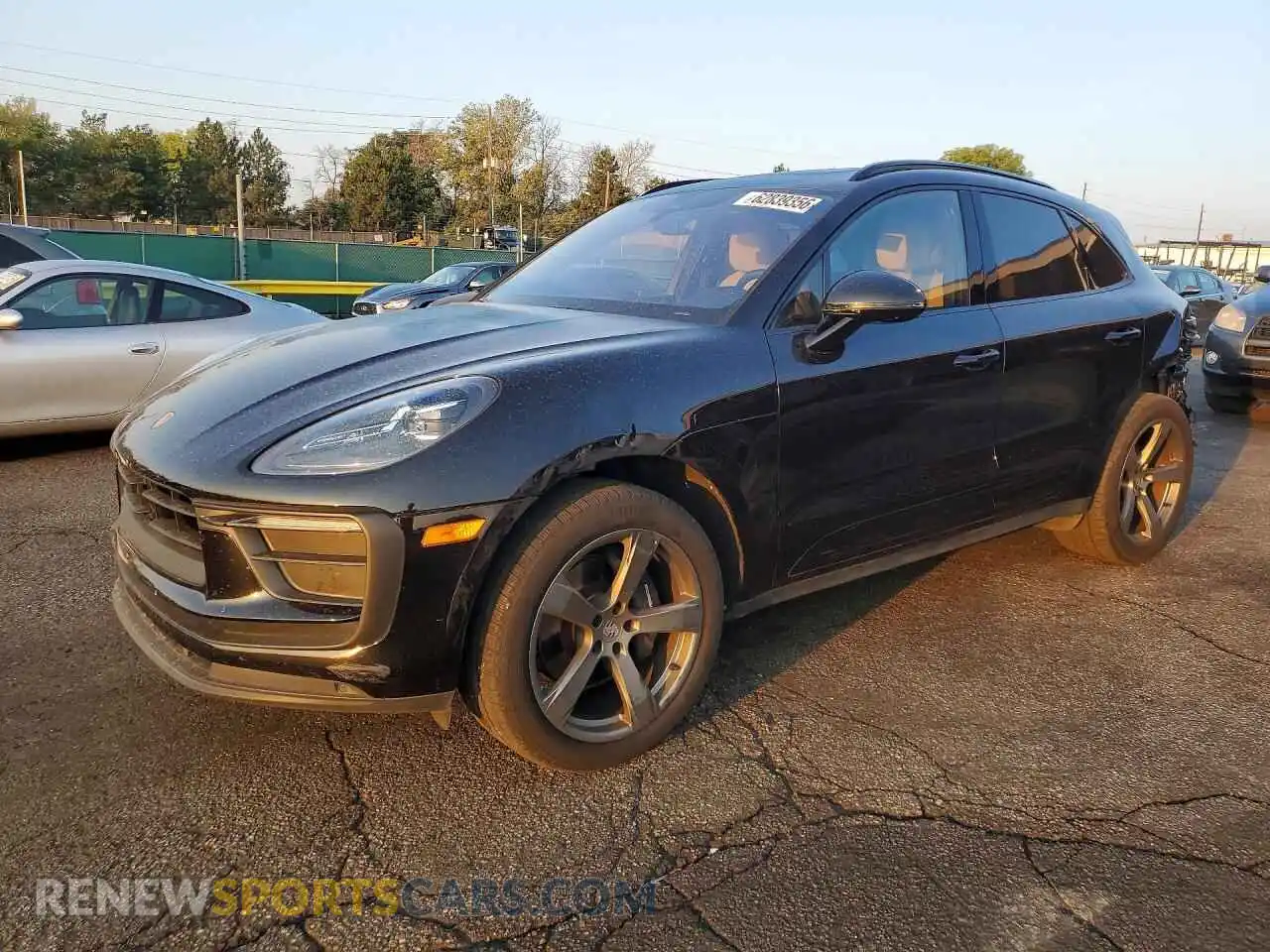 1 Фотография поврежденного автомобиля WP1AA2A51RLB00965 PORSCHE MACAN 2024