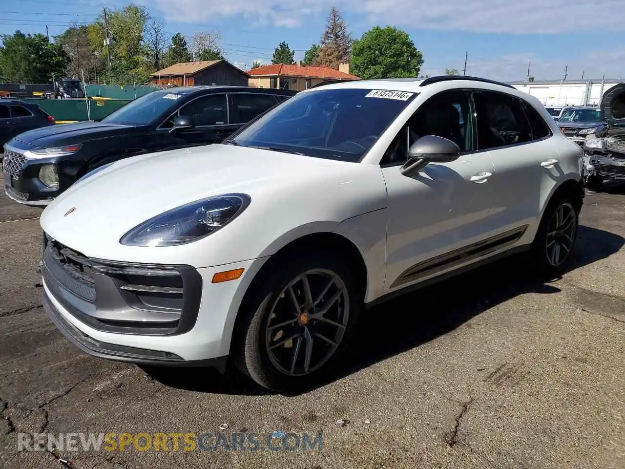 1 Photograph of a damaged car WP1AA2A54RLB20403 PORSCHE MACAN 2024