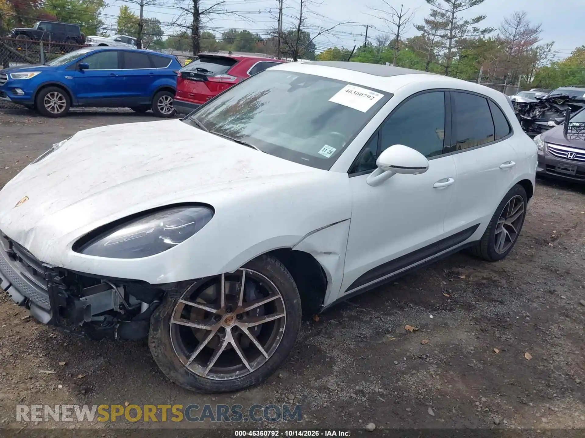 2 Фотография поврежденного автомобиля WP1AA2A56RLB04803 PORSCHE MACAN 2024