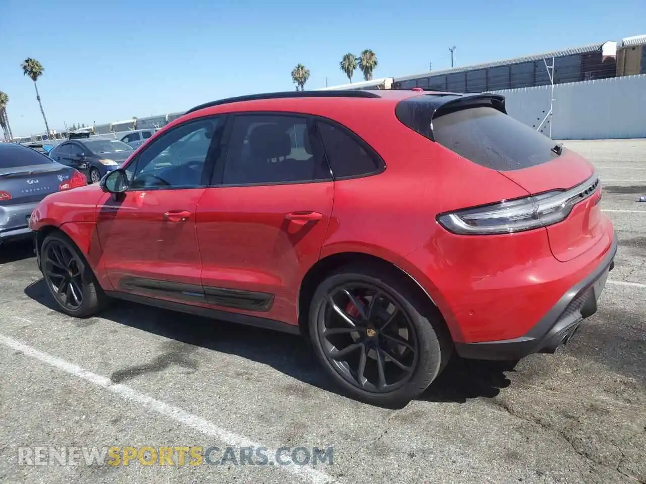 2 Photograph of a damaged car WP1AF2A50RLB56719 PORSCHE MACAN 2024
