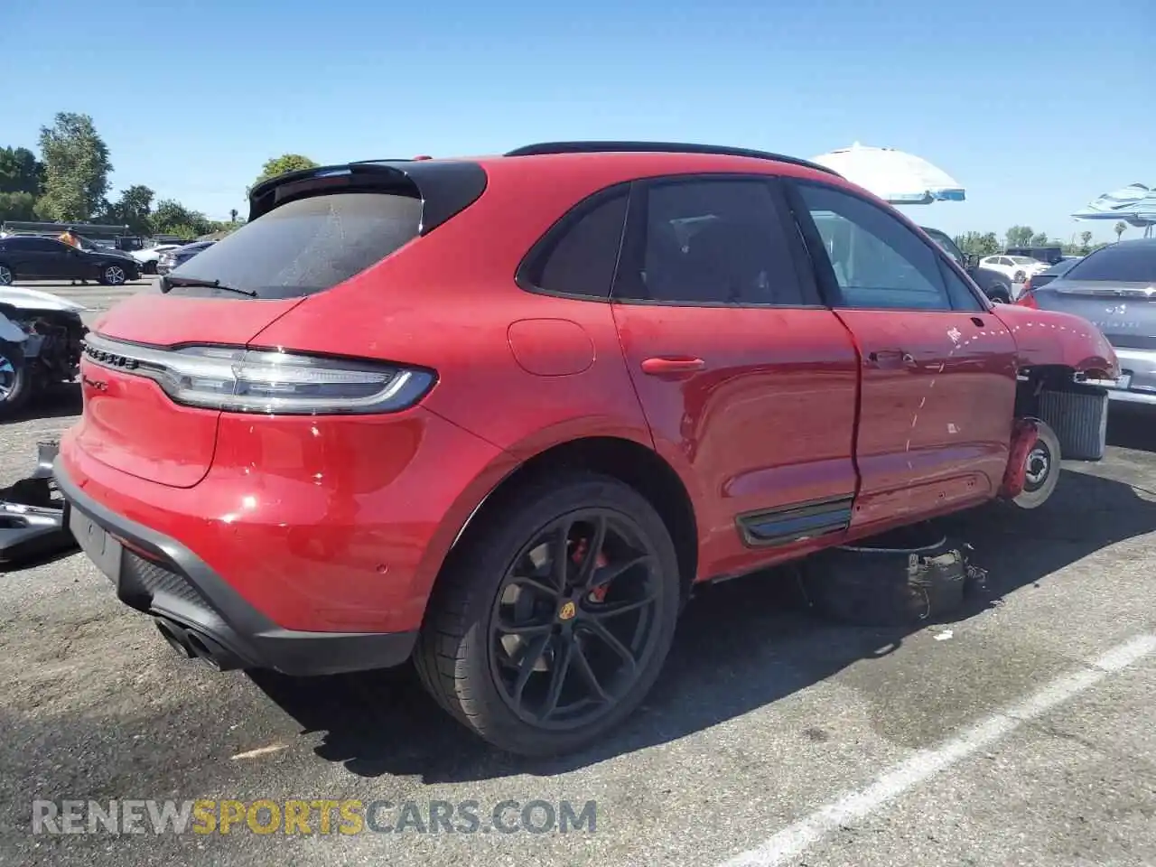 3 Photograph of a damaged car WP1AF2A50RLB56719 PORSCHE MACAN 2024