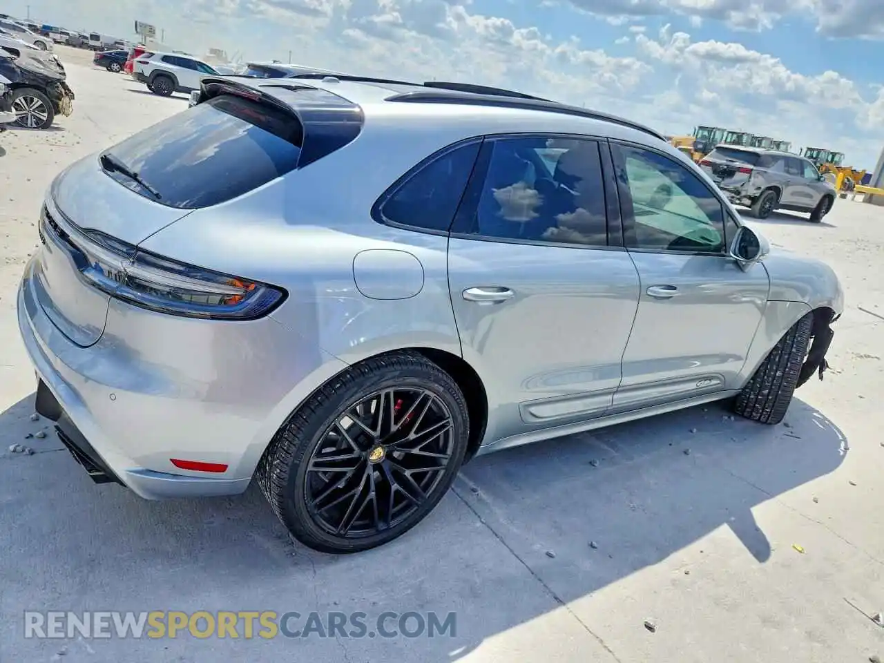 3 Photograph of a damaged car WP1AF2A56RLB57065 PORSCHE MACAN 2024