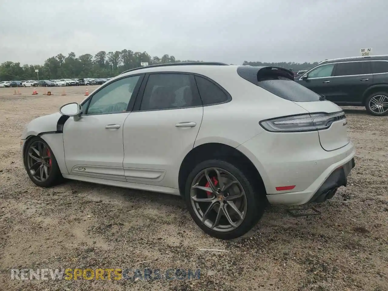 2 Photograph of a damaged car WP1AF2A5XRLB56890 PORSCHE MACAN 2024