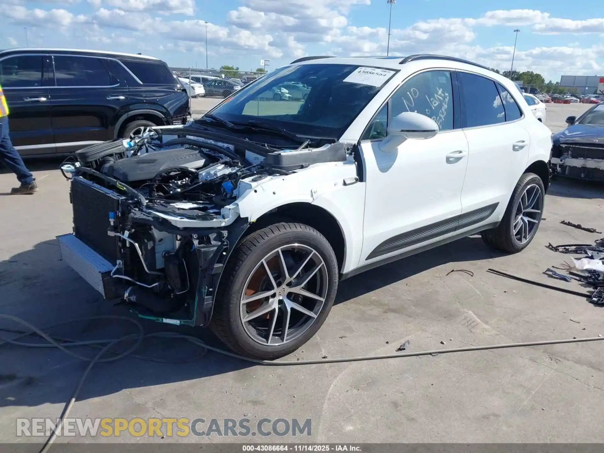 2 Photograph of a damaged car WP1AA2A51SLB09302 PORSCHE MACAN 2025