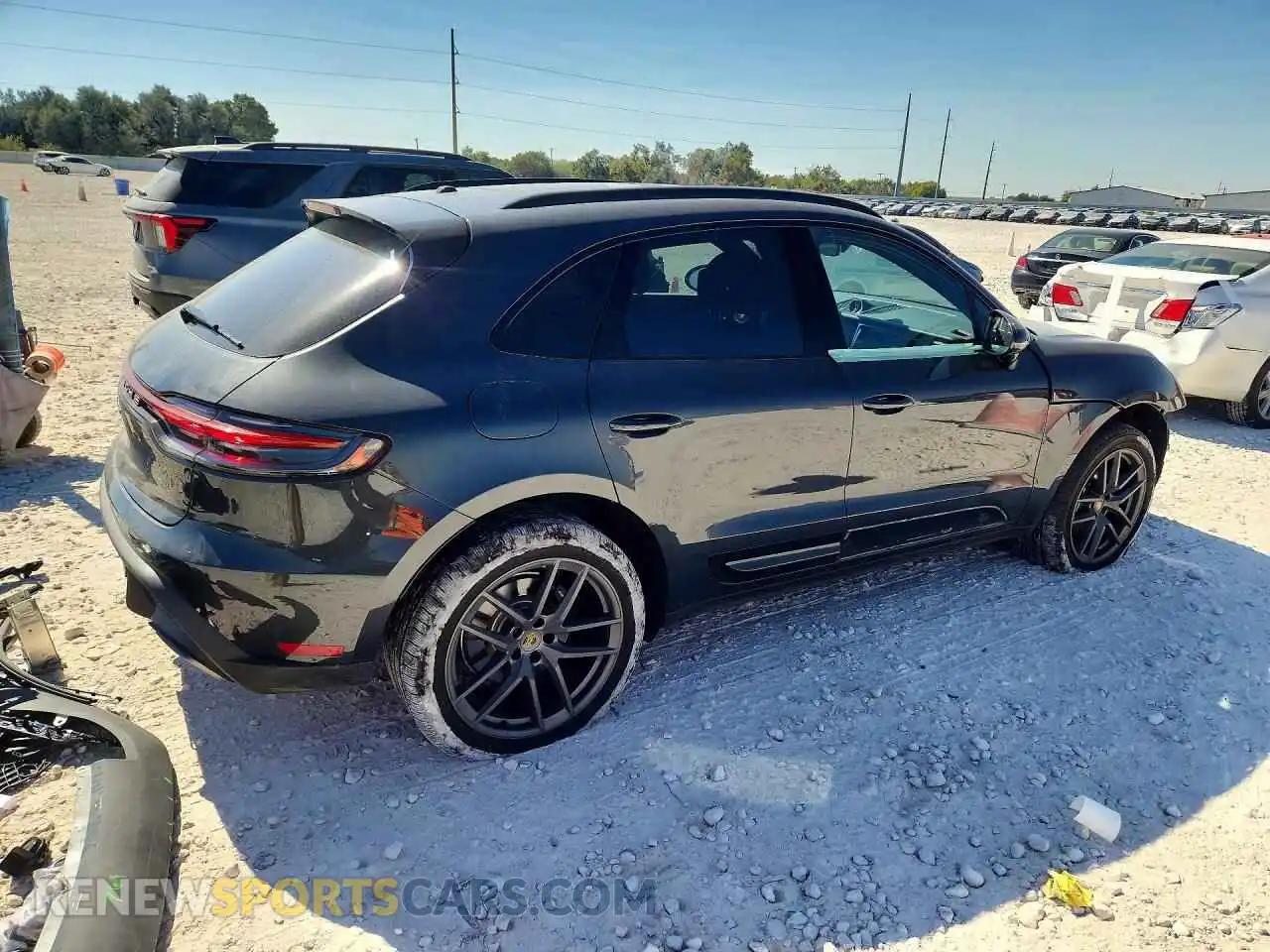 3 Photograph of a damaged car WP1AA2A51SLB13396 PORSCHE MACAN 2025