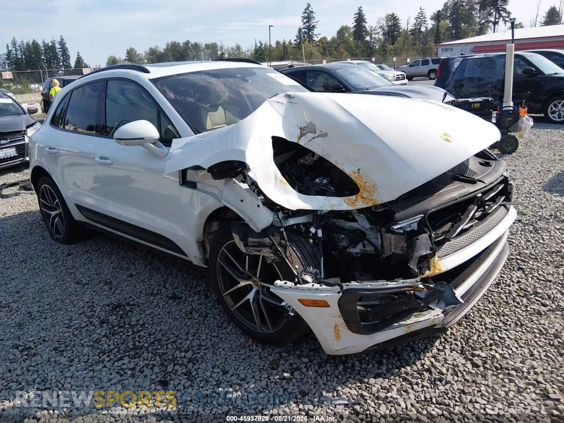 1 Фотография поврежденного автомобиля WP1AA2A52SLB03072 PORSCHE MACAN 2025