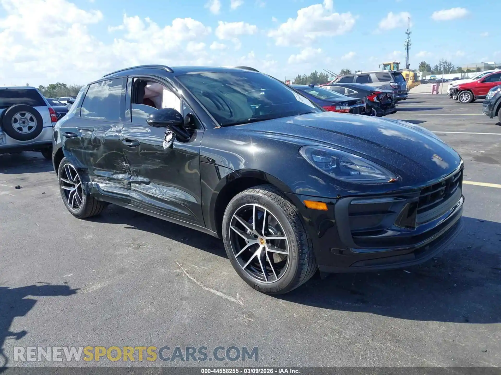 1 Photograph of a damaged car WP1AA2A59SLB06082 PORSCHE MACAN 2025