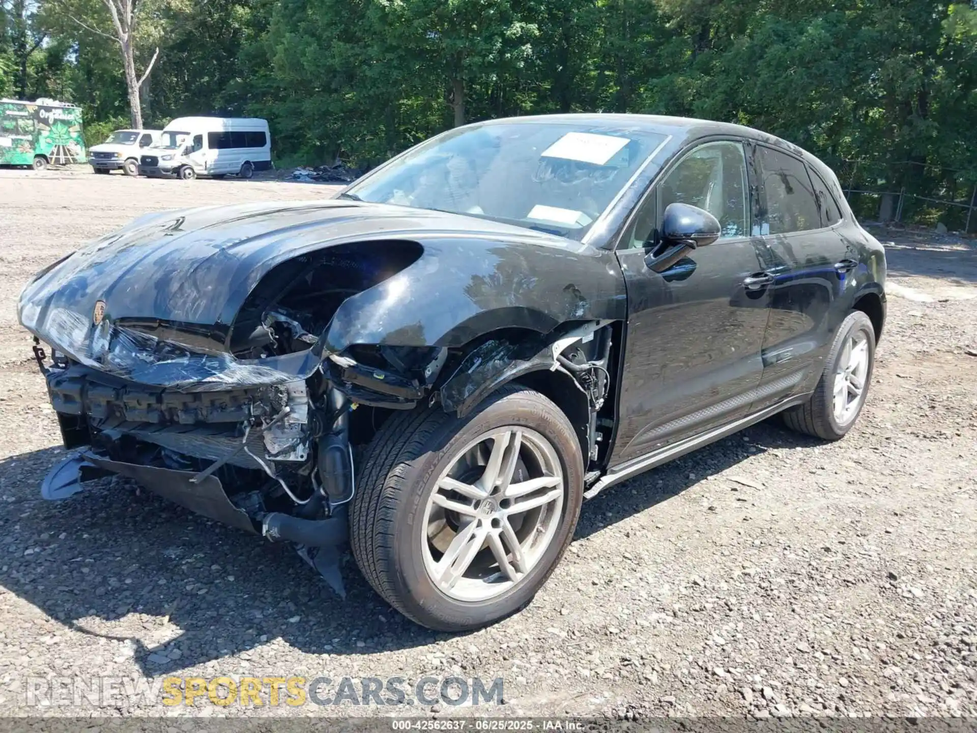 2 Photograph of a damaged car WP1AA2A5XSLB03837 PORSCHE MACAN 2025