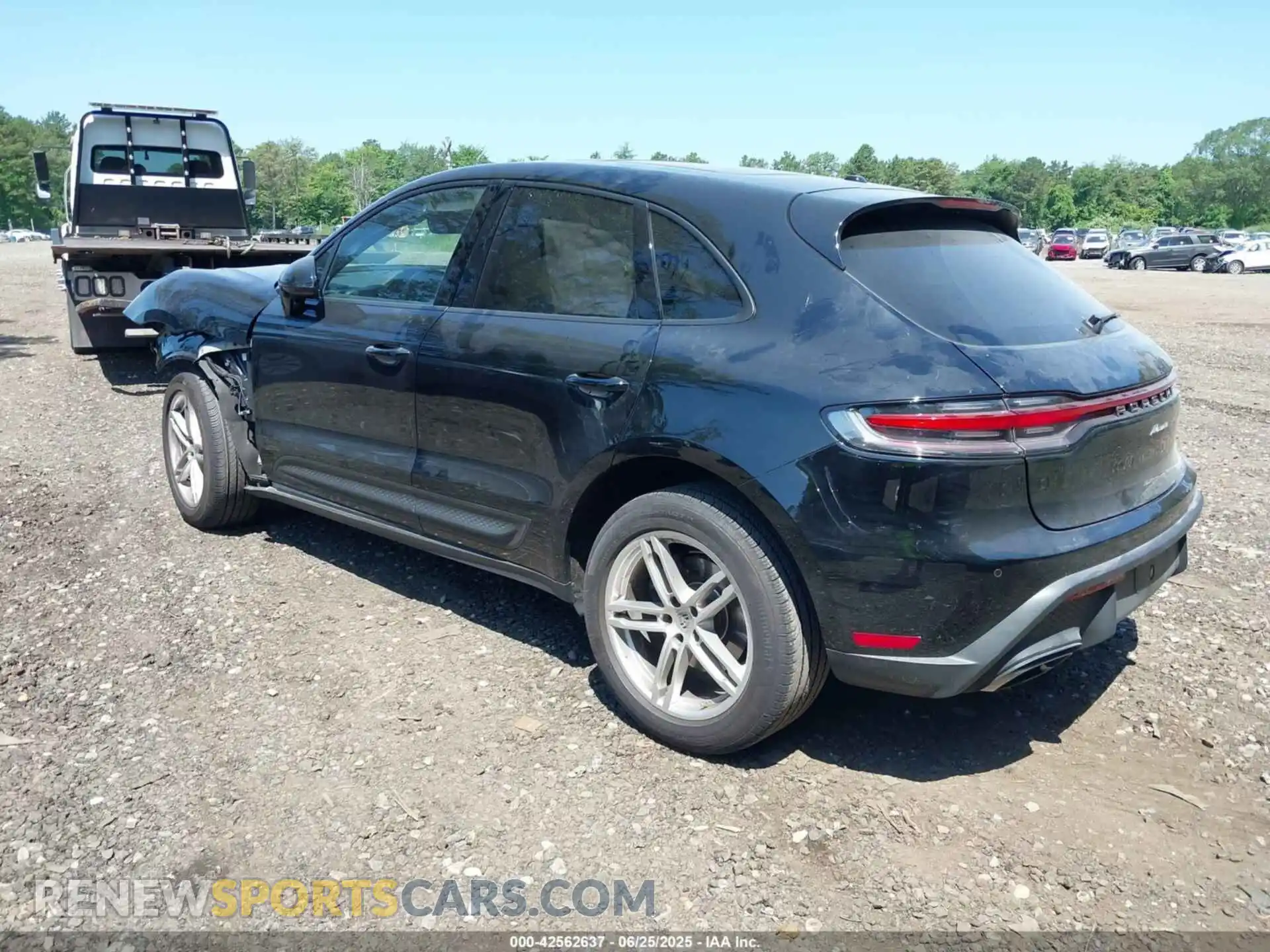 3 Photograph of a damaged car WP1AA2A5XSLB03837 PORSCHE MACAN 2025