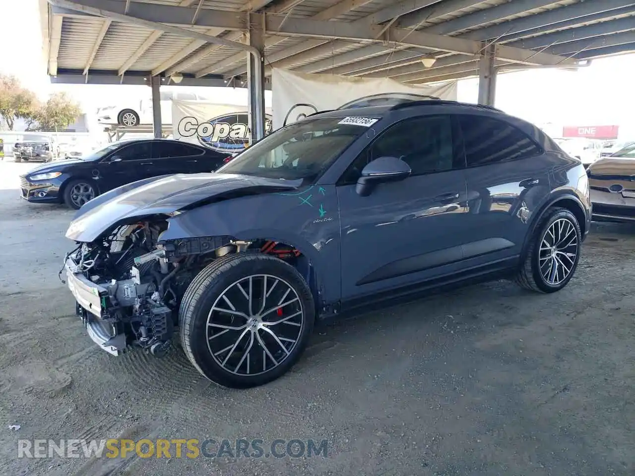 1 Фотография поврежденного автомобиля WP1AB2XA7SL154081 PORSCHE MACAN 2025