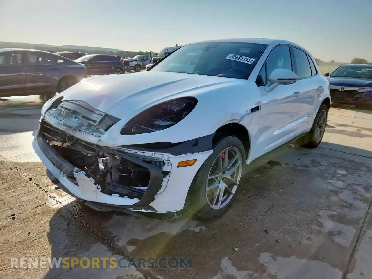 1 Photograph of a damaged car WP1AG2A52SLB43036 PORSCHE MACAN 2025