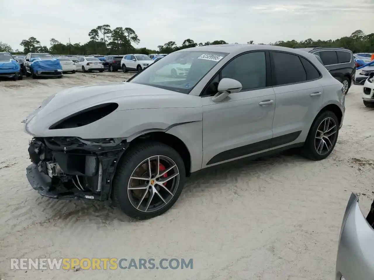 1 Photograph of a damaged car WP1AG2A54SLB40784 PORSCHE MACAN 2025