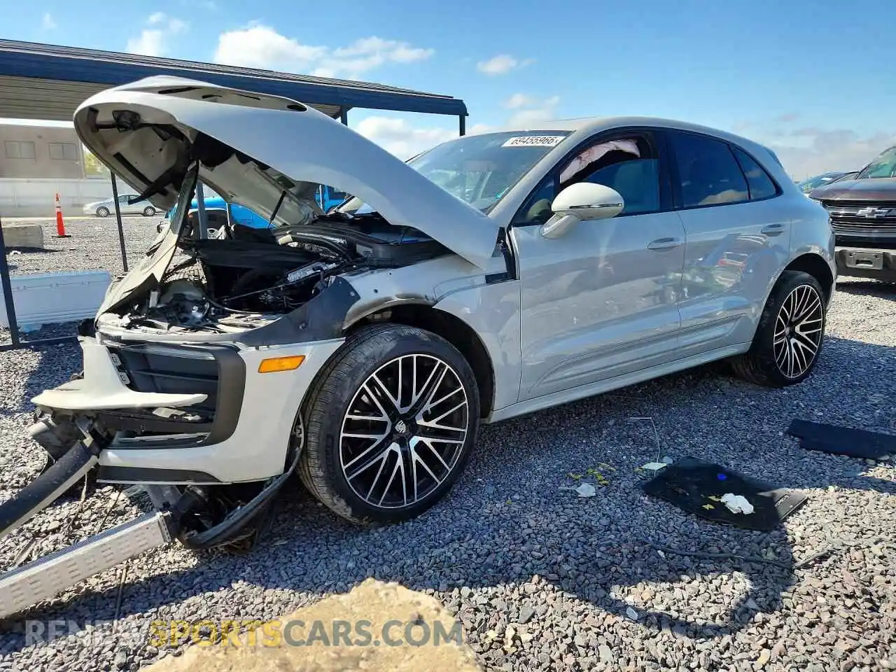 1 Photograph of a damaged car WP1AA2A55TLB01348 PORSCHE MACAN 2026
