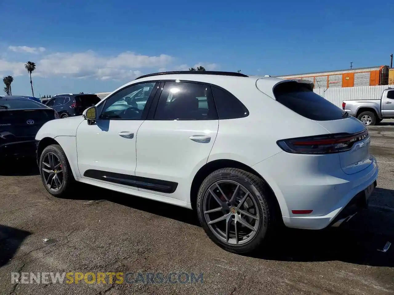 2 Photograph of a damaged car WP1AG2A50TLB41237 PORSCHE MACAN 2026