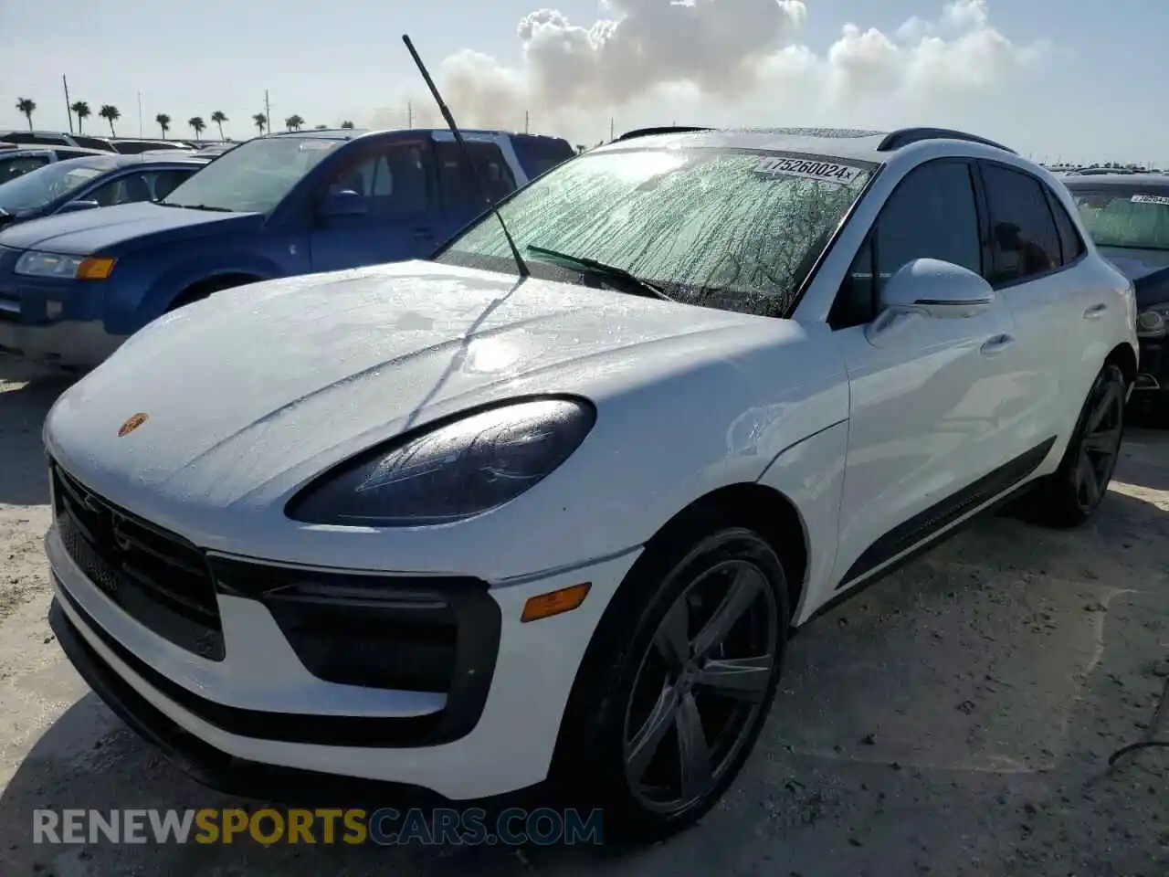 1 Photograph of a damaged car WP1AA2A50RLB01685 PORSCHE MACAN BASE 2024