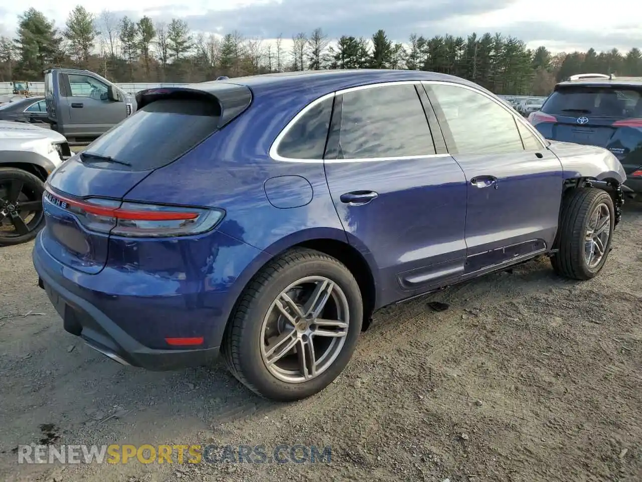 3 Photograph of a damaged car WP1AA2A50RLB20141 PORSCHE MACAN BASE 2024