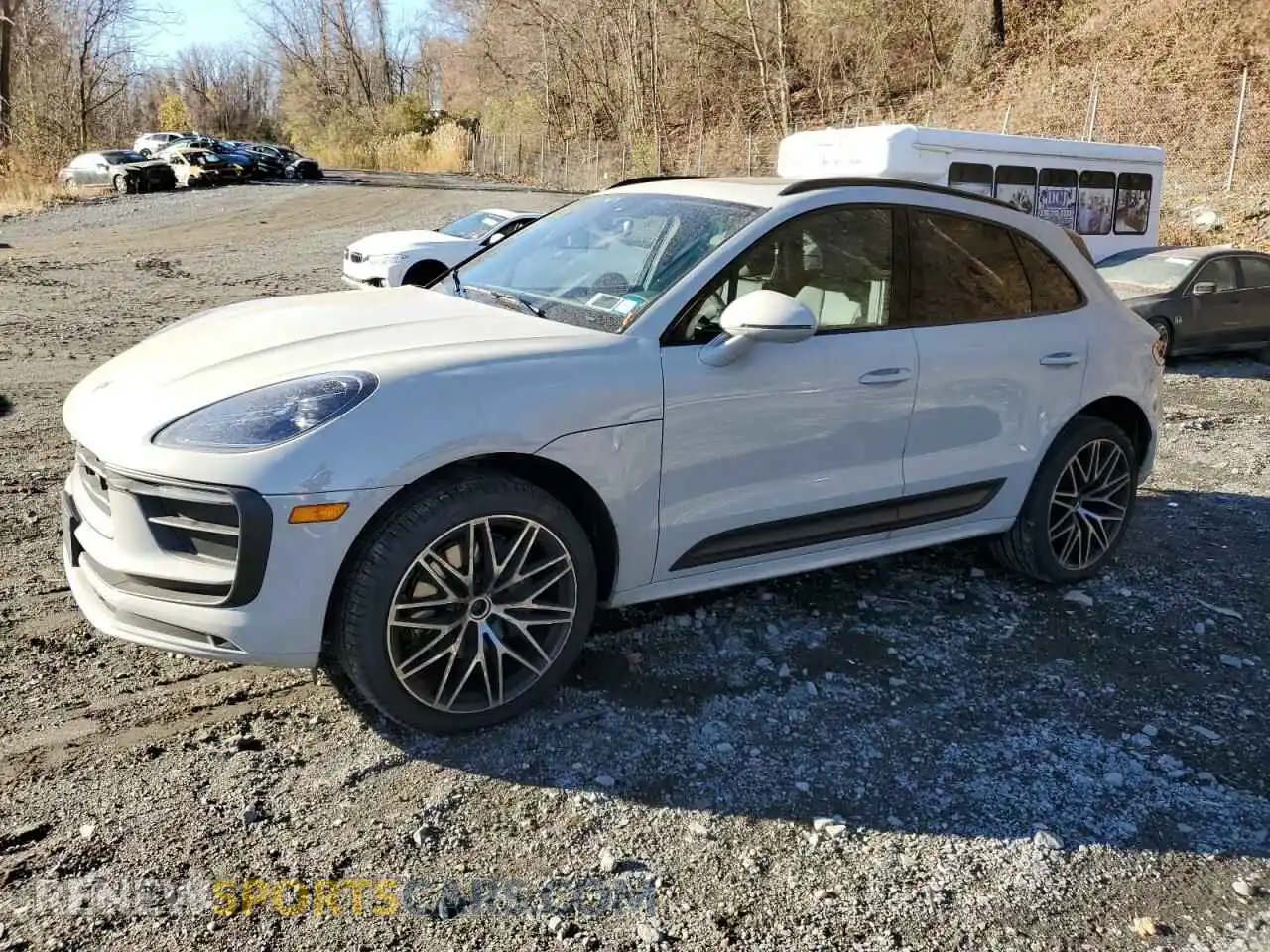 1 Photograph of a damaged car WP1AA2A53RLB06332 PORSCHE MACAN BASE 2024
