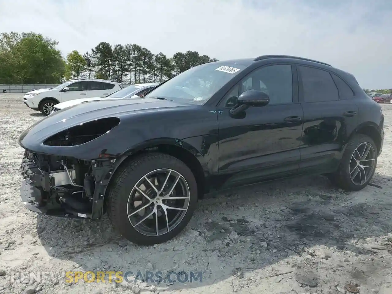 1 Photograph of a damaged car WP1AA2A52SLB05954 PORSCHE MACAN BASE 2025