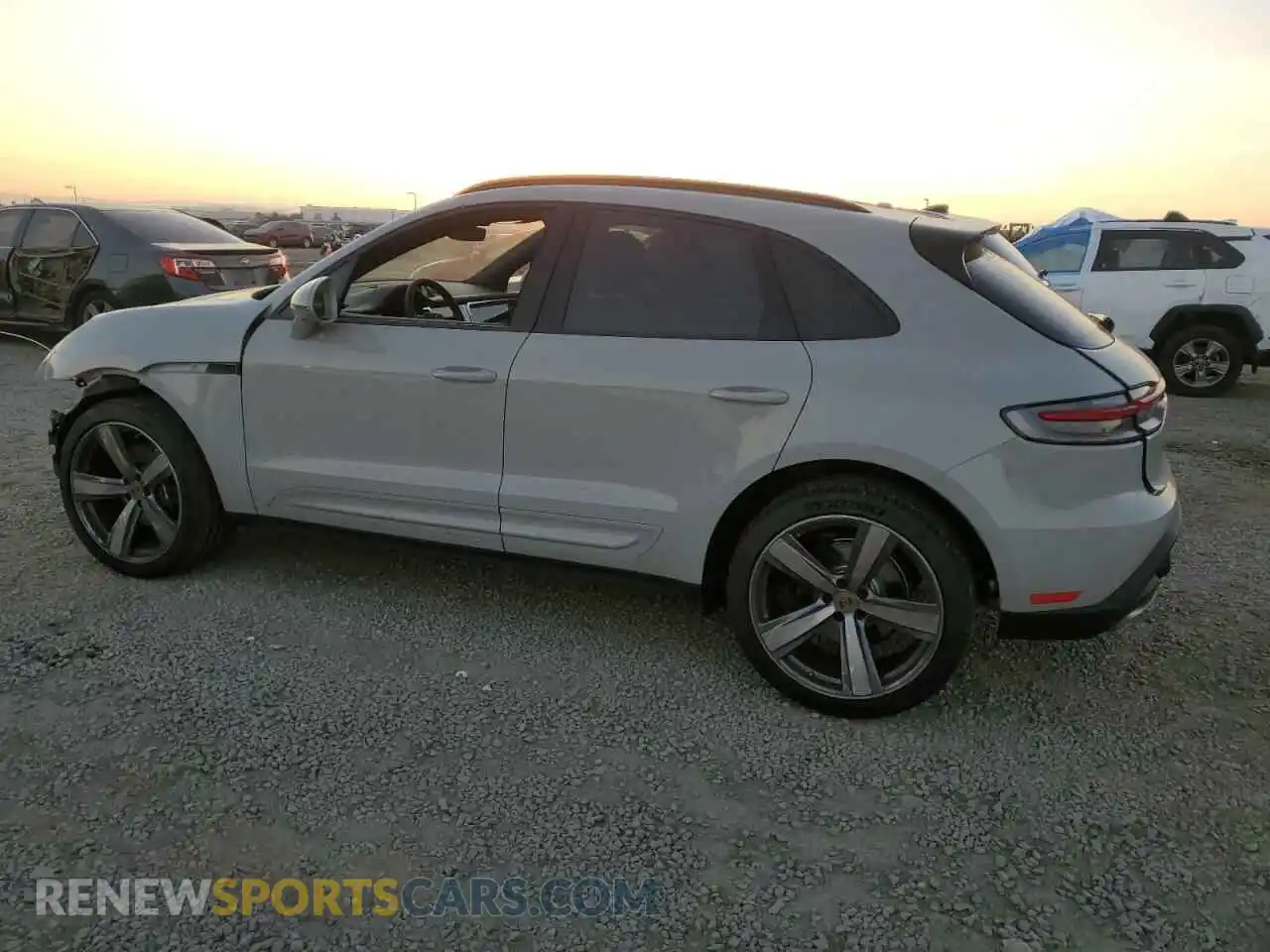 2 Photograph of a damaged car WP1AA2A53SLB01654 PORSCHE MACAN BASE 2025
