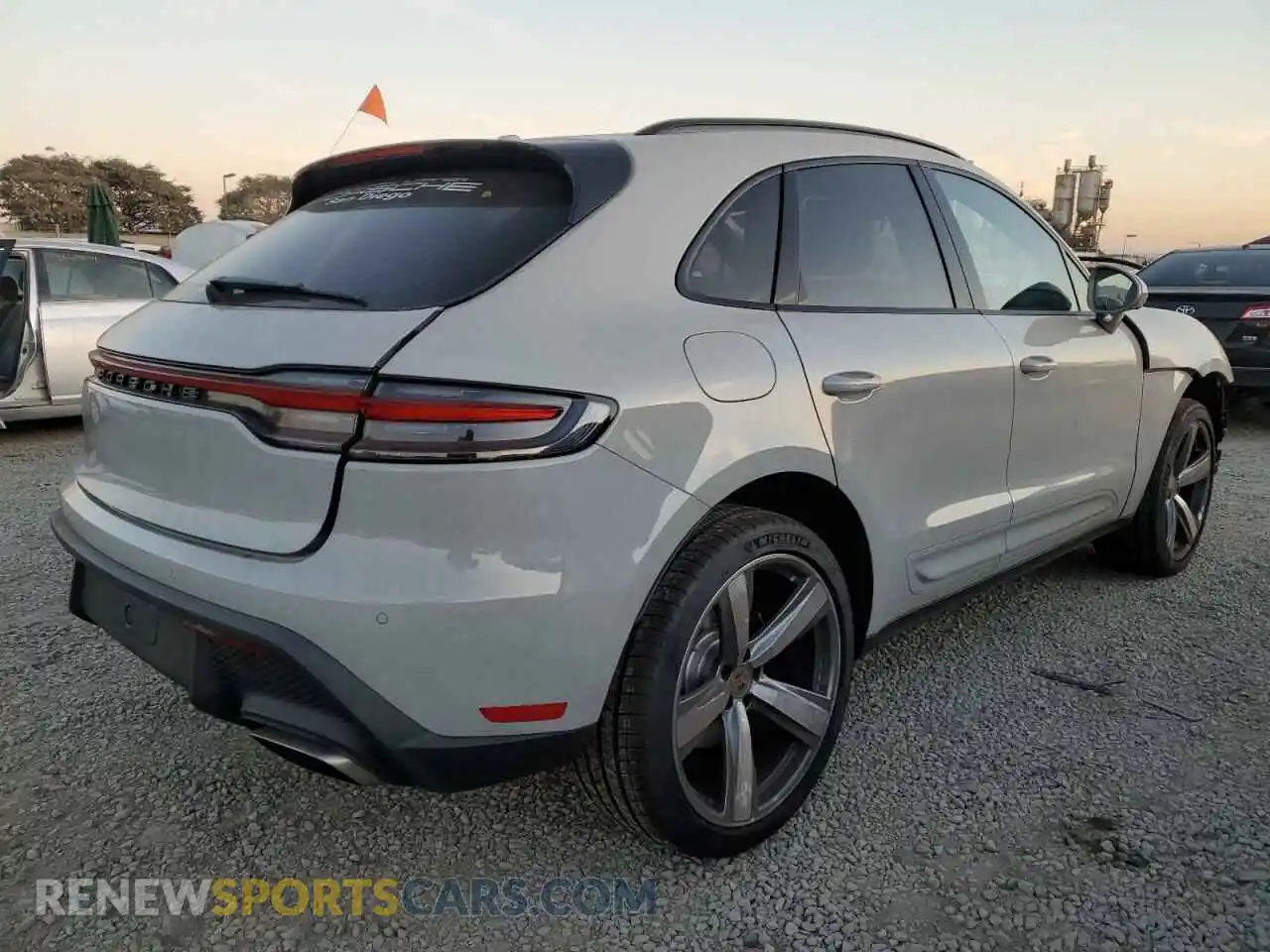 3 Photograph of a damaged car WP1AA2A53SLB01654 PORSCHE MACAN BASE 2025