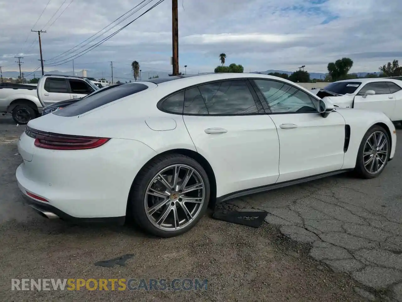 3 Photograph of a damaged car WP0AA2A74LL103885 PORSCHE PANAMERA 2020