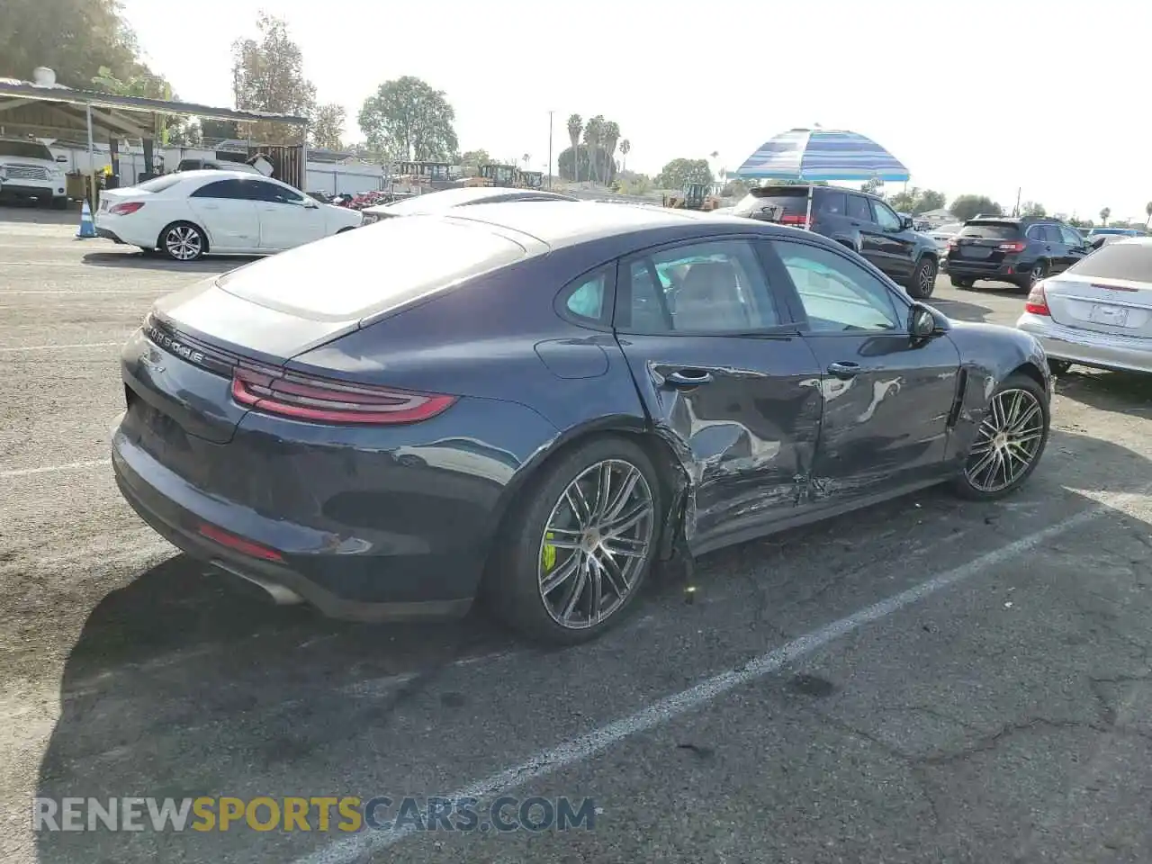 3 Photograph of a damaged car WP0AE2A76LL131417 PORSCHE PANAMERA 2020