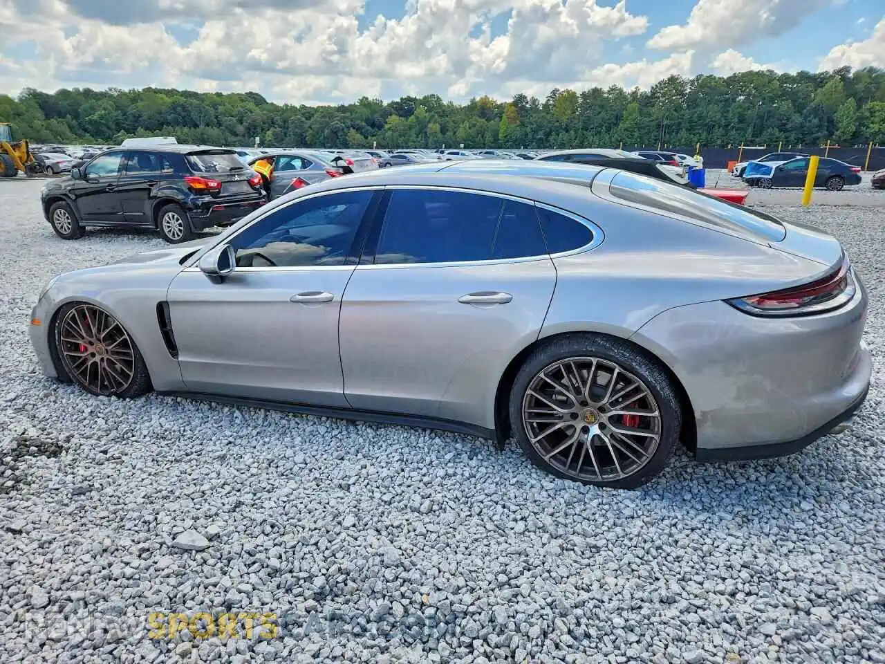 2 fotografías del automóvil dañado WP0AB2A76ML139348 PORSCHE PANAMERA 2021
