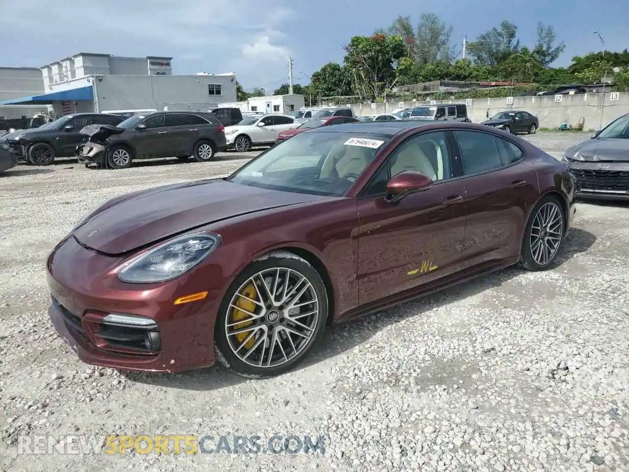 1 Photograph of a damaged car WP0AH2A75ML158181 PORSCHE PANAMERA 2021