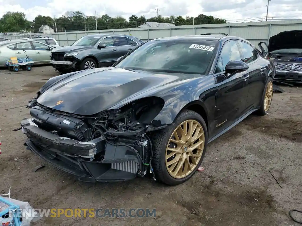 2 Photograph of a damaged car WP0AJ2A77ML115725 PORSCHE PANAMERA 2021
