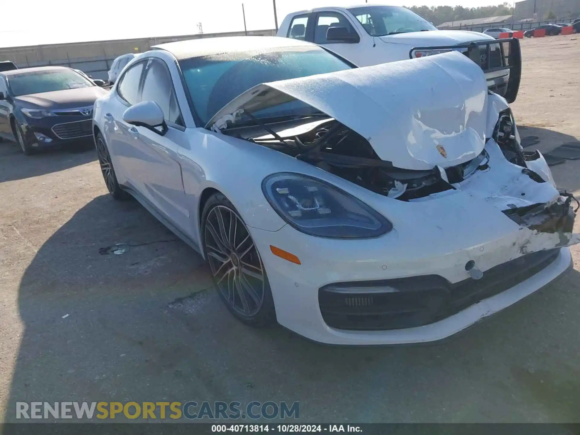1 Photograph of a damaged car WP0AJ2A79ML119985 PORSCHE PANAMERA 2021