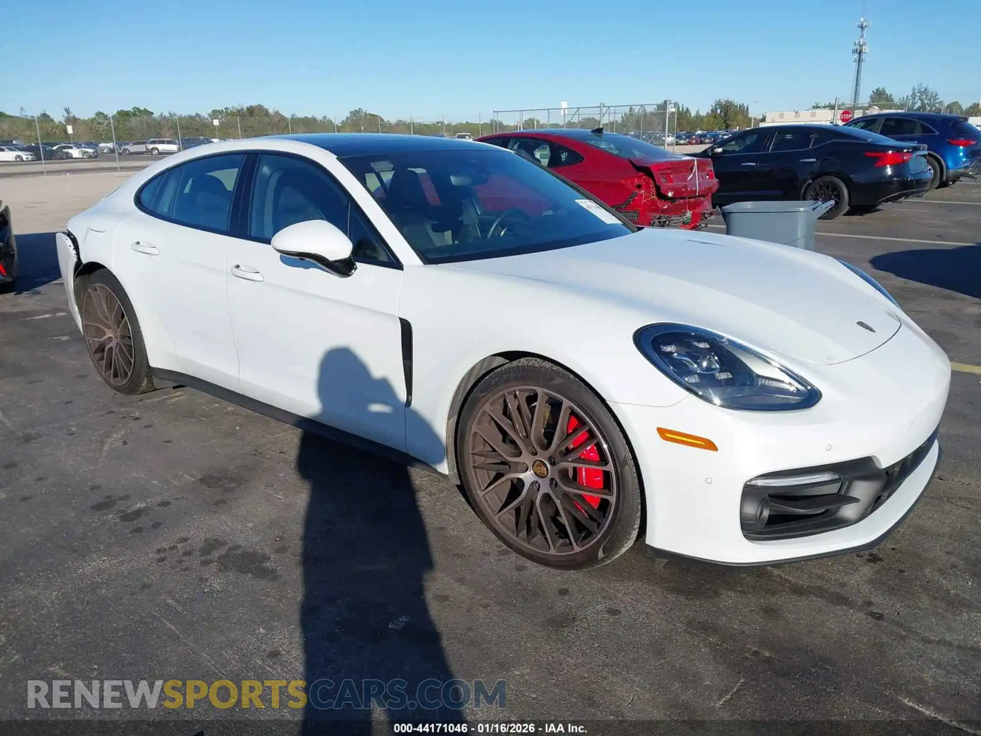 1 Photograph of a damaged car WP0AB2A73PL130367 PORSCHE PANAMERA 2023